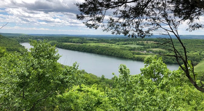 new england trail tri-mountain view