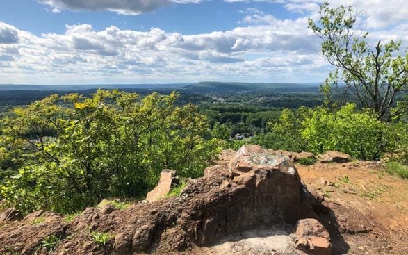 sunny day with views on the net mattabesett section 11