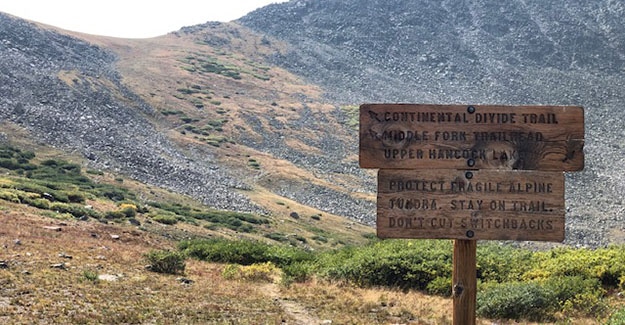 Trail sign Near Hancock Lakes on the Colorado Trail