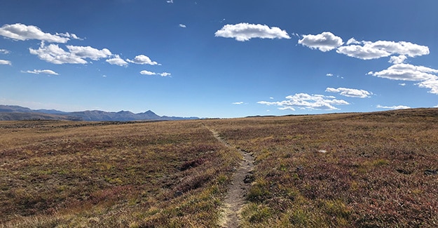 Backpacking across Jarosa Mesa