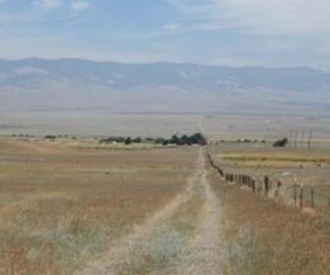 Pacific Crest Trail Near Hiker Town