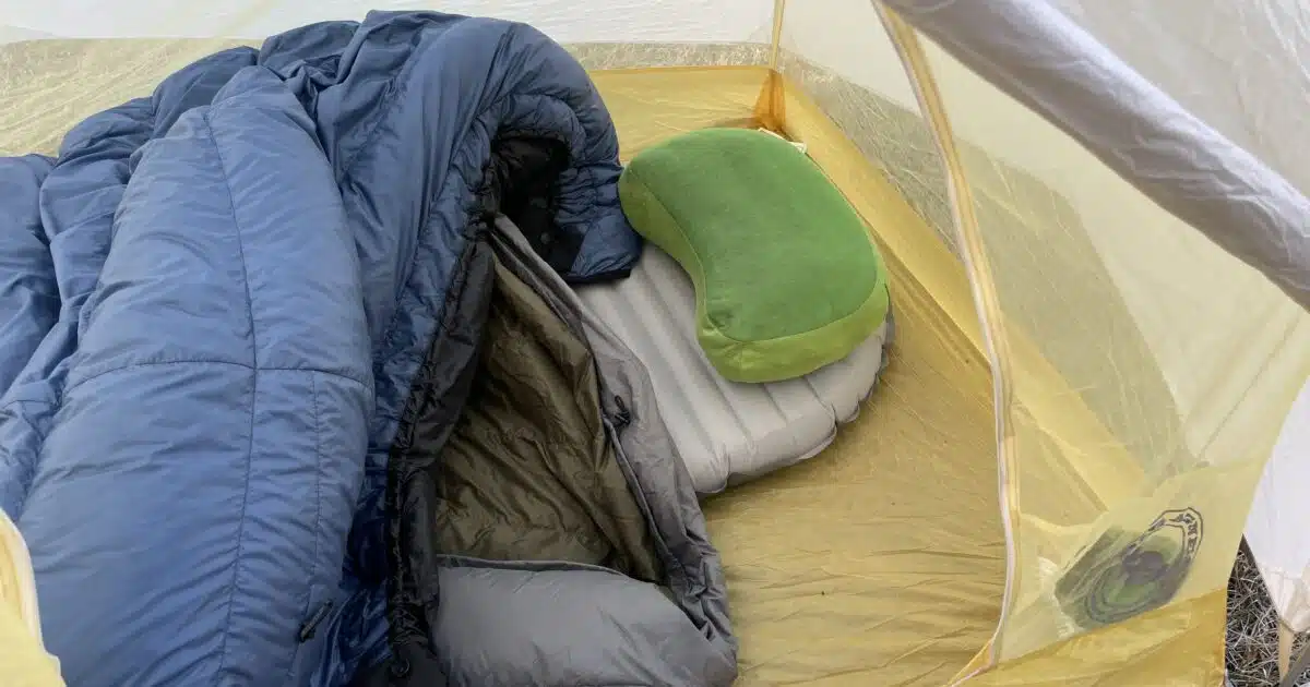 Complete sleep set-up including quilt and pillow on the Therm-a-Rest Neoair XTherm.